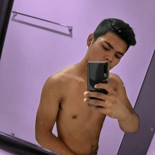 Profile Picture of Allen Andrew (@adam.pliego.18) on Facebook