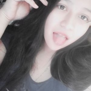 Profile Picture of Lore Kim (@LoreKim97318096) on Twitter