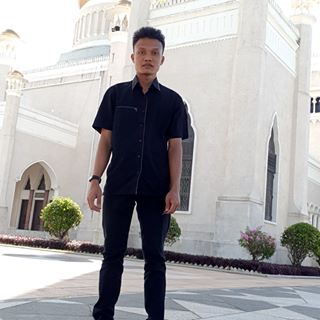 Profile Picture of Arman Richard (@arman.richard.31) on Facebook