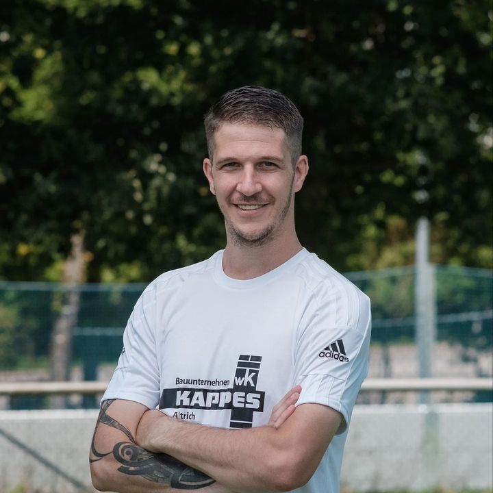 Profile Picture of Daniel Kläs (@dr.strange180) on Tiktok
