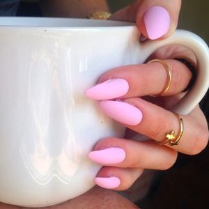 Profile Picture of Venus Cramer 3 (@PinkNails13) on Twitter