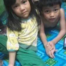 Profile Picture of Eleanor Yu (@EleanorYu14) on Twitter