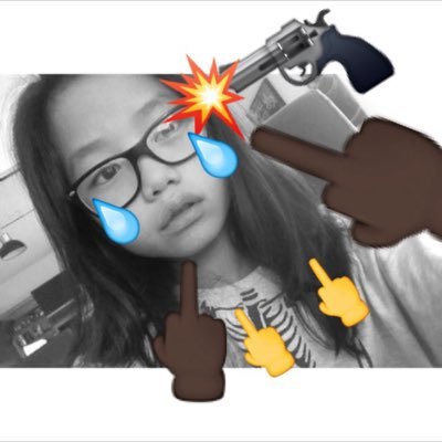Profile Picture of Ching Chong (@jade_la_moche) on Twitter