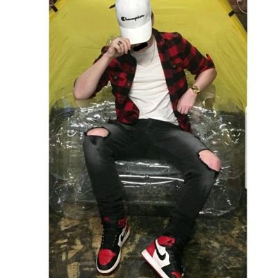 Profile Picture of Devin Wolfe (@chaotixwolfe) on Twitter