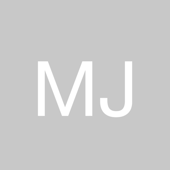 Profile Picture of Malcolm Jestadt (@malc_28) on Poshmark