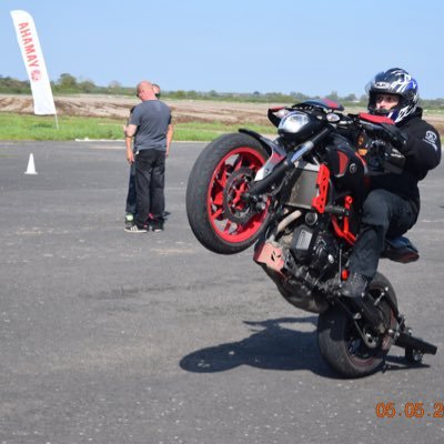 Profile Picture of Steve Barrett (@Steve_QuartA) on Twitter