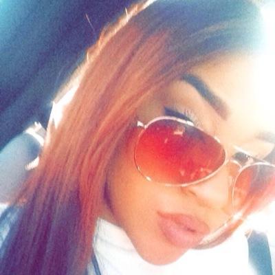 Profile Picture of Danielle Robles (@nellysambition) on Twitter