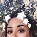 Profile Picture of Gabriel Hanson (@dancingpinkyflowers) on Instagram
