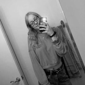 Profile Picture of Taylorharker  (@taylorharker__) on Pinterest