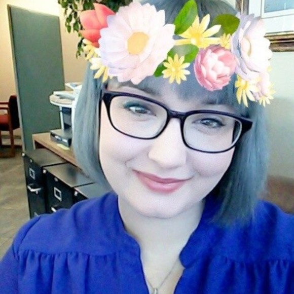 Profile Picture of Rachel Savickas (@kitanith) on Poshmark