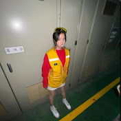 Profile Picture of Kim Maple (@KimMaple-n2d) on Youtube