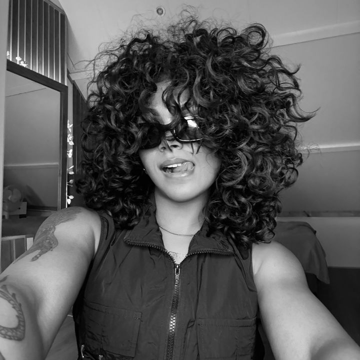 Profile Picture of   ⚡️ K E L L Y ⚡️... (@kellybuthofficial) on Tiktok