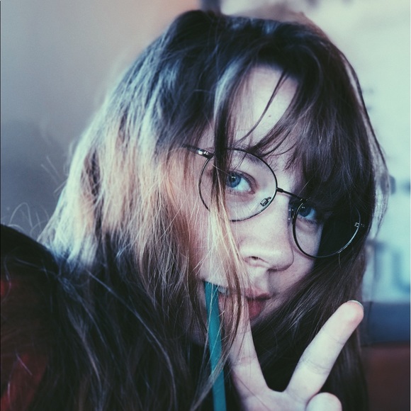 Profile Picture of Avery Wade (@averywade1) on Poshmark