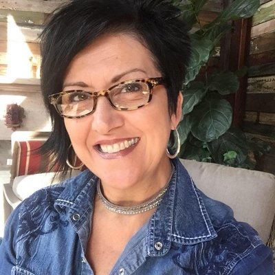 Profile Picture of Pamela Bergeron (@pambergeron) on Twitter