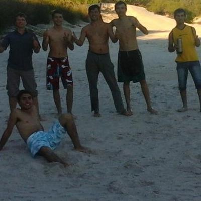 Profile Picture of Carlos Agustin Iribe (@aguiriberry) on Twitter