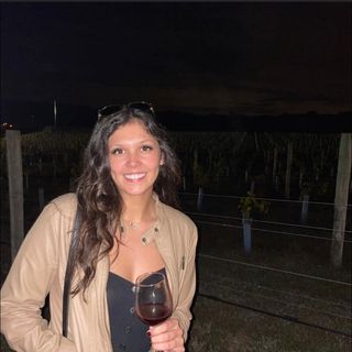 Profile Picture of Danielle McAndrew (@danielle__mcandrew) on Instagram