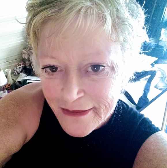 Profile Picture of Serena Class-ramirez (@chobeegirl) on Poshmark