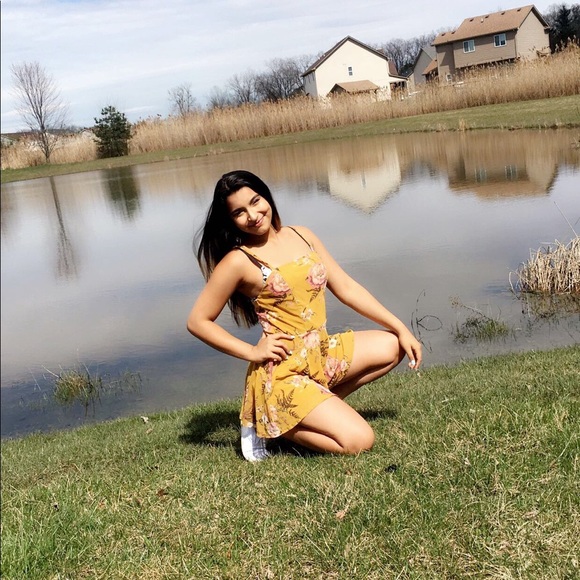 Profile Picture of Julisa😽 Colon-ramos (@julisacolon18) on Poshmark