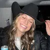 Profile Picture of emma (@emolberding) on Tiktok