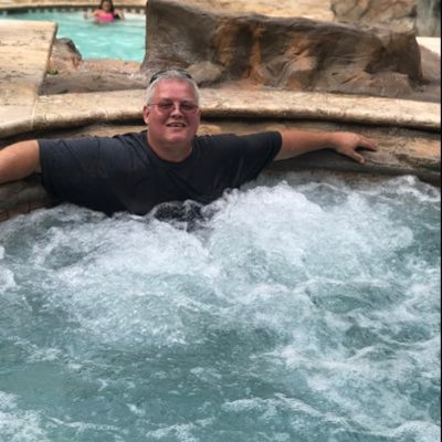 Profile Picture of Joseph Mosinski (@JosephMosinski) on Twitter