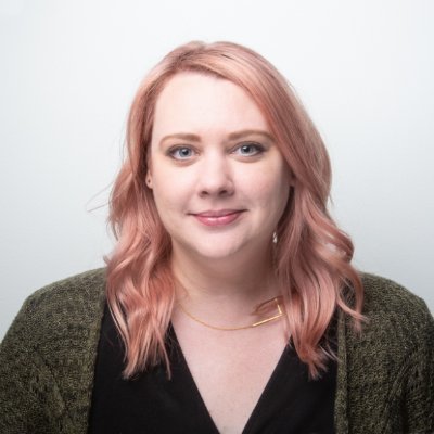 Profile Picture of Lisa C. Robbins (@lisac_robbins) on Twitter