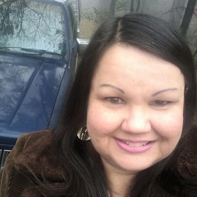 Profile Picture of Jennifer Rae Holt (@JenniferRaeHol1) on Twitter