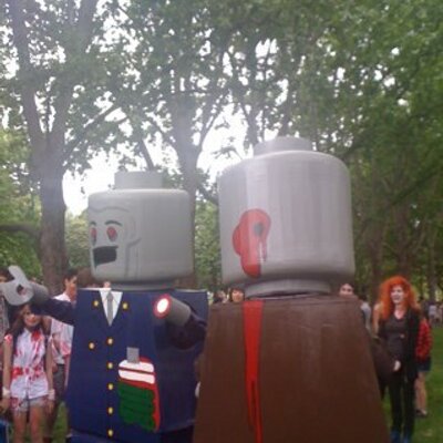 Profile Picture of Joel Heaton (@PutYourHatOn) on Twitter