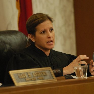 Profile Picture of Judge Sara Doyle (@JudgeSaraDoyle) on Twitter