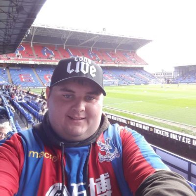 Profile Picture of Chris Halford (@ChrisHalford14) on Twitter