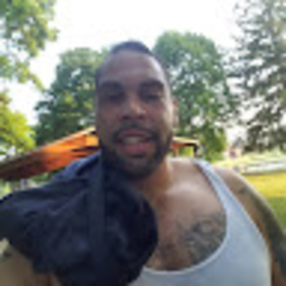 Paul Mccartney - Poshmark Profile Picture of Paul Mccartney (@pm6684212) on Poshmark