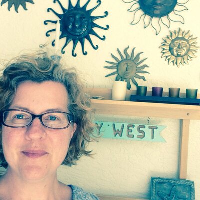 Profile Picture of Tracey W. Jimenez (@findtracey26) on Twitter