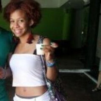 Profile Picture of Geraldine Bonalde (@annebomar) on Twitter