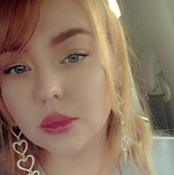 Profile Picture of Crystal Drewes (@crystal_drewes) on Poshmark