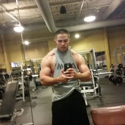 Profile Picture of Nick Carnahan (@nickcarny91) on Twitter