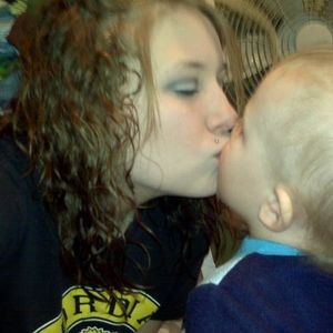 Profile Picture of Taylor Caudill (@x_taylor2010_x) on Myspace