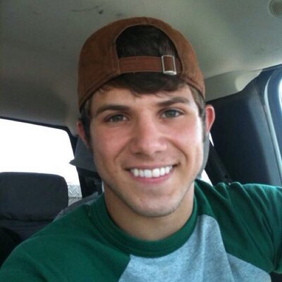 Profile Picture of Ben Howington (@BenHowie54) on Twitter