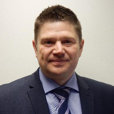Profile Picture of Ian Jeffs (@JeffreyArrow) on Twitter
