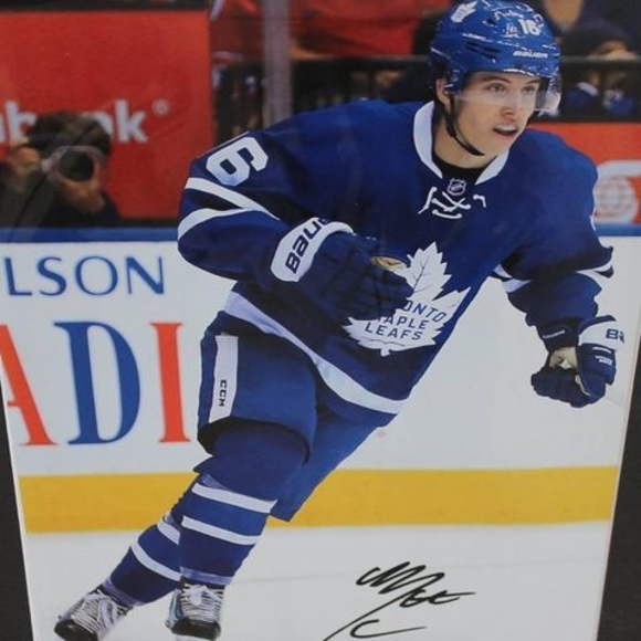 Profile Picture of Brian James (@brianbuying) on Poshmark