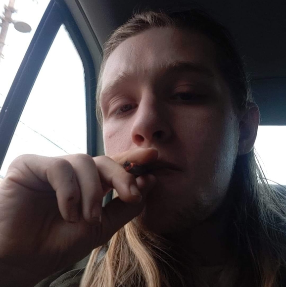 Profile Picture of Addam Brumfield (@addambrumfield) on Poshmark