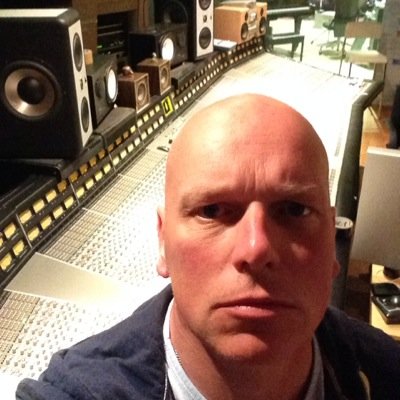 Profile Picture of Stephen Harris (@The_merle) on Twitter