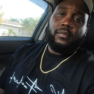 Profile Picture of Sheldon Stuart (@SheldonStuart5) on Twitter