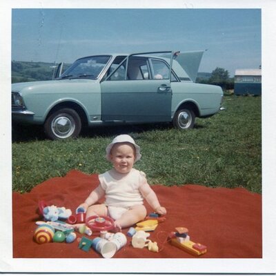 Profile Picture of Karl Hogg (@kahostheory) on Twitter