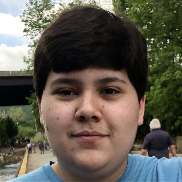 Profile Picture of Conner Scherrep (@konar115) on Poshmark