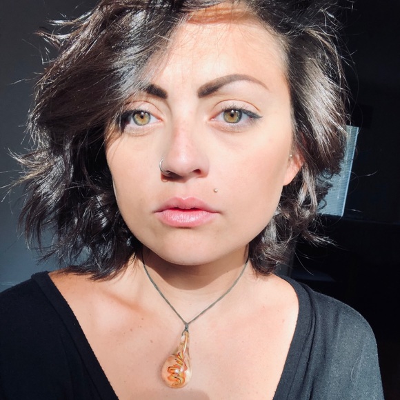 Profile Picture of Logan Walters (@losheridan) on Poshmark