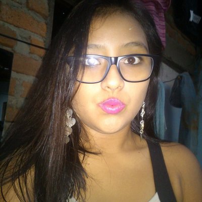 Profile Picture of Dara Thais Romero (@DaraThaisRomero) on Twitter