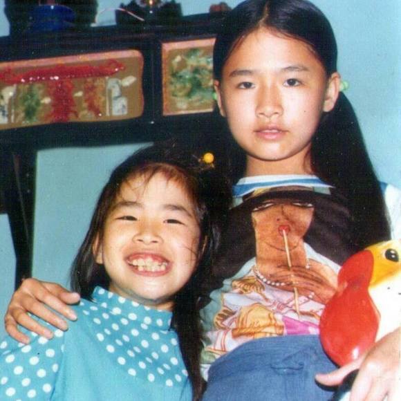 Profile Picture of Crystal Shyu (@crystalshyu) on Poshmark