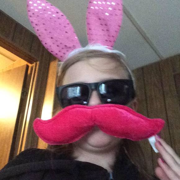 Mandm Storlie - Poshmark Profile Picture of Mandm Storlie (@jess558) on Poshmark