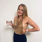 Profile Picture of Lisa Shields (@lisashields_) on Instagram