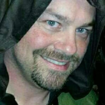 Profile Picture of Dirk Thompson (@dirk553) on Twitter
