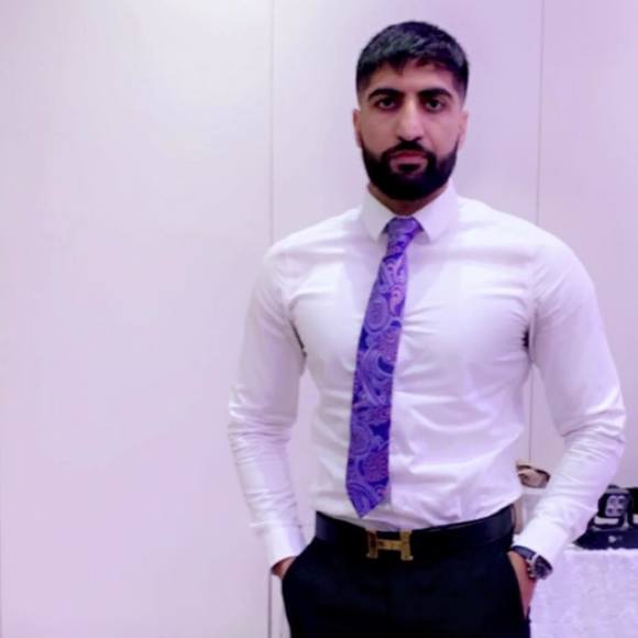 Profile Picture of Sukhraj Sidhu (@sidh8294) on Poshmark